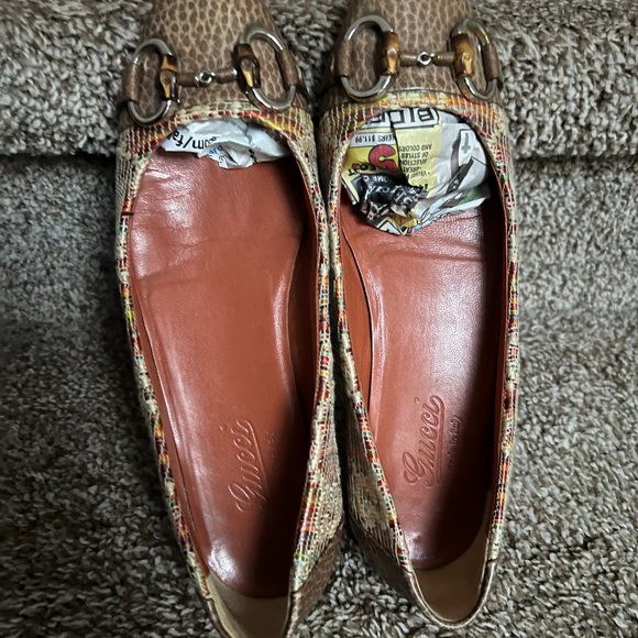 Gucci Women's Straw Raffia Style Woven Leather Trim Multicolor Flats. - Picture 11 of 15